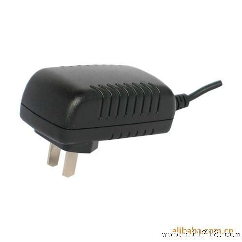 12V2A電源適配器 滿足多國認證標準的精密儀器儀表核心動力